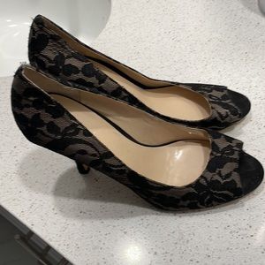 NWT Nine West Lace and Suede High Heels